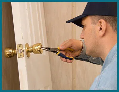 Father Son Locksmith Shop Homestead, FL 305-307-5760 - 65-2